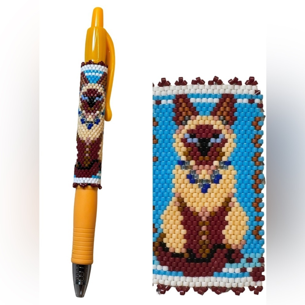 Hand crafted beaded Siamese cat pen wrap brick stitch  G2 Pilot Pen - removable